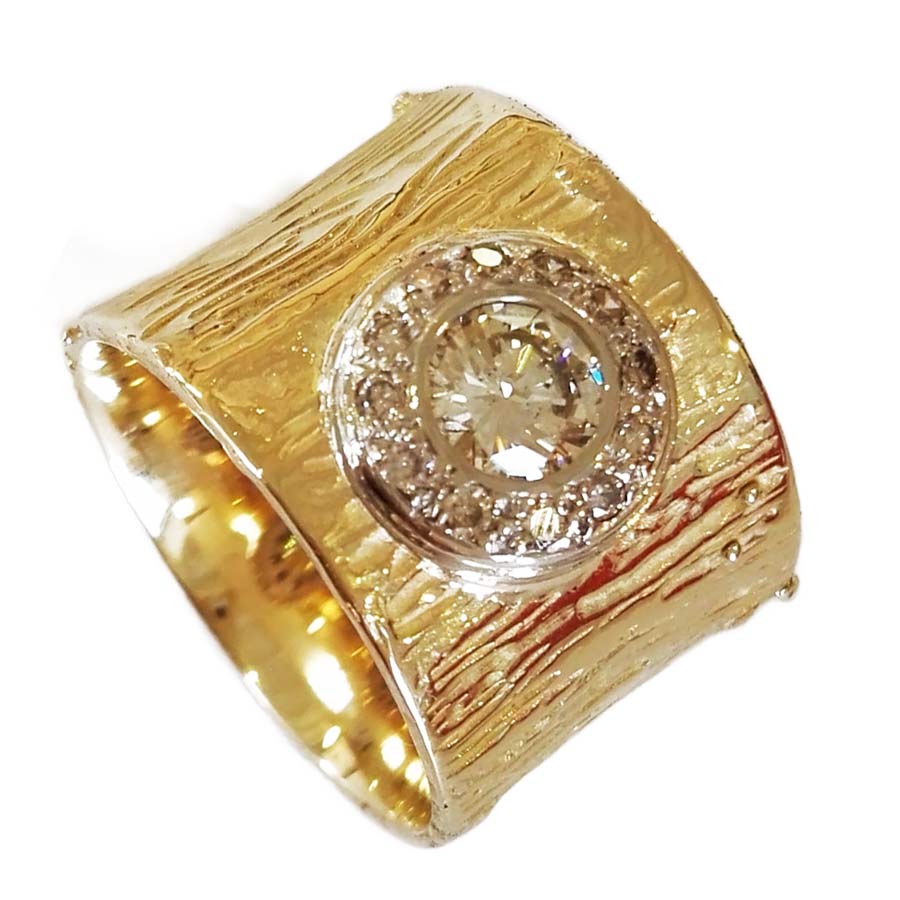 Gouden ring met geslepen brilliant