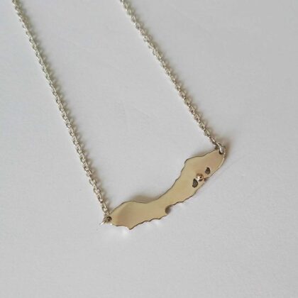 Curaçao Gold Collier – Een Stijlvol Eerbetoon aan het Eiland